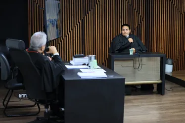 
				'Minha filha era meu tudo', diz mãe de jovem assassinada por Serial Killer de Maceió
			
			