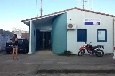 
				Moradores são presos por ameaças e atos obscenos em via pública
			
			