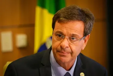 
			
				Moraes concede liberdade provisória a Gilson Machado, ex-ministro de Bolsonaro
			
			