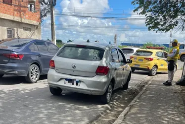 
				Motorista foragido por tráfico é preso durante abordagem veicular no Benedito Bentes
			
			