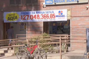 
				'Muita gente pedindo', diz idosa ameaçada após boato de que ganhou na Mega
			
			