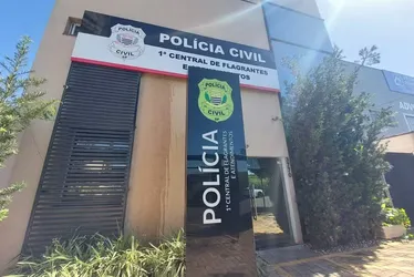 
				Mulher é vítima de golpe e perde R$ 38 mil após ligação sobre pontos de cartão
			
			