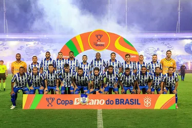 
				Na estreia do técnico, CSA segura empate com o Vasco, no jogo de ida da Copa do Brasil

			