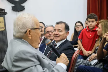  OAM celebra legado do jurista Marcos Bernardes de Mello com lançamento de documentário 