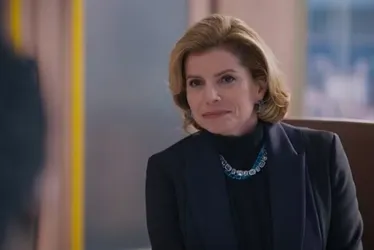 
				Odete encurrala Ivan: 'Você voltou com a Raquel?'
			
			