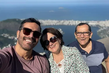 
				Oficial da Marinha acusado de matar pais do ex vai a júri popular hoje
			
			