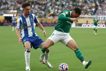 
			
				Palmeiras empata com o Porto e perde a chance de liderar grupo no Mundial de Clubes
			
			