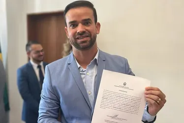 
				Paulo terá novo nome para a ALE em 2026: sai Carla, entra Paulinho
			
			