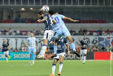
			
				Paysandu vence clássico contra o Remo, mas segue no Z4 da Série B
			
			