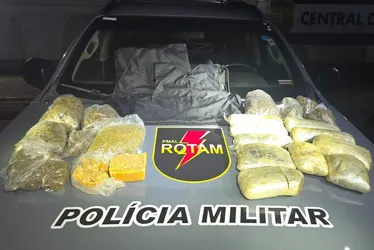 
				Polícia apreende mais de cinco quilos de drogas em operação no Bom Parto
			
			
