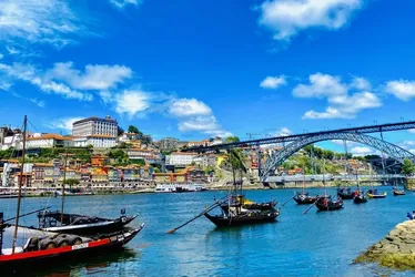 
				Portugal fecha as portas: como pacote anti-imigração afeta brasileiros
			
			