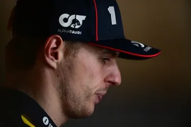 
			
				Red Bull mantém esperança por título de Verstappen em 2025
			
			