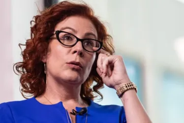 
				Relembre frases de Zambelli: “Não sobreviveria à prisão” e “intocável”
			
			