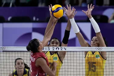 
			
				Revanche? Seleção de vôlei reencontra EUA após derrota em Olimpíada
			
			