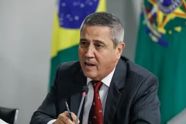   			  				STF ouvirá Bolsonaro e outros 7 réus em ação penal  			  			