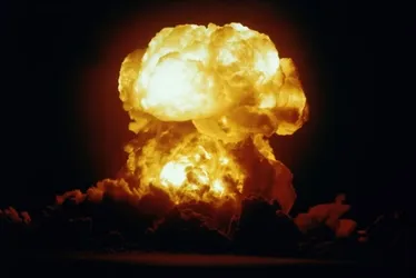 
			
				Se Irã e Israel detonarem bombas nucleares, Brasil seria atingido?
			
			