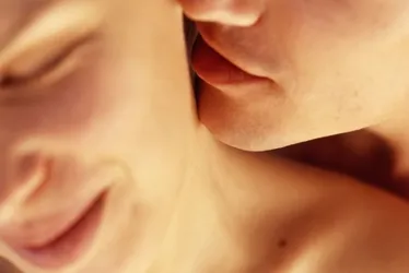 
			
				Sentada de milhões: 11 posições para gozar muito no Dia dos Namorados
			
			