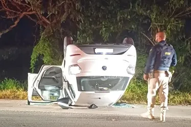 
				Suspeito de assaltos no Pilar é preso após colisão e troca de tiros com polícia
			
			