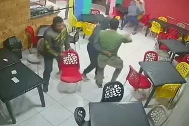 
				Dois suspeitos de assalto a sandubaria no Antares são presos novamente
			
			