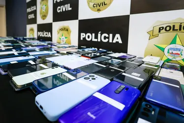 
			
				Teve celular roubado em Alagoas? Veja se foi recuperado e saiba como reavê-lo
			
			