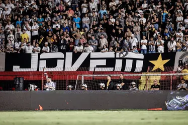 
				Torcida Jovem do Santos cobra diretoria por técnico, contratações e ‘caso Neymar’
			
			