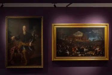 
				Turista que tentava fazer meme tropeça e rasga quadro de 300 anos
			
			