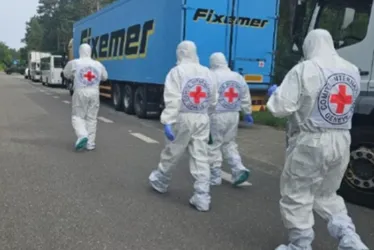 
			
				Ucrânia recupera corpos de mais de 1,2 mil soldados mortos na guerra
			
			