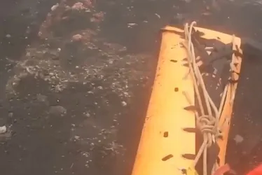 
				VÍDEO: corpo de Juliana Marins é içado de vulcão na Indonésia e levado de maca até base
			
			