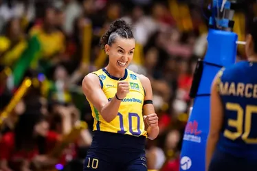 
				VNL feminina: Brasil inicia treinamentos na Polônia para fase final
			
			