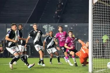 
				Vasco empata com Independiente Del Valle, mas é eliminado da Copa Sul-Americana
			
			