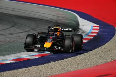 
				Verstappen condiciona permanência na Red Bull a ‘esvaziamento’ ou saída de Horner
			
			