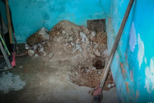 
				Superaquecimento e fumaça no chão: geólogo coleta amostras para investigar 'fenômeno térmico' em casas de Penedo
			
			