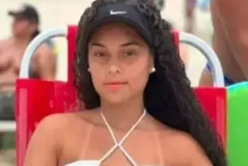 
				Vídeo: empresário chinês é flagrado com corpo de jovem que matou
			
			