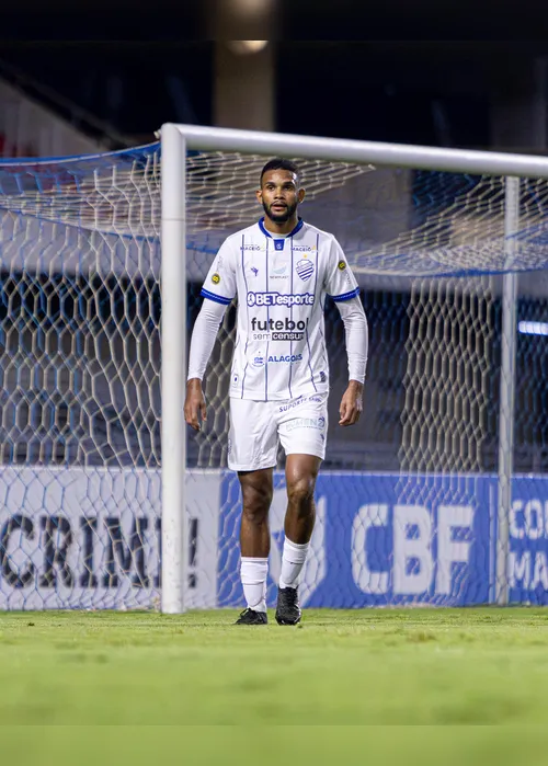 
				Após derrota, CSA tem força máxima, com o retorno de Islan, para o jogo contra o Caxias
			
			
