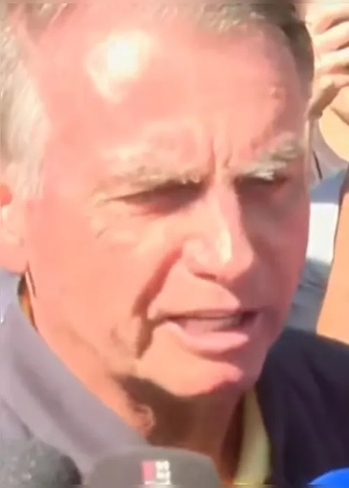 
				Bolsonaro diz que investigação contra ele é política e se diz humilhado
			
			