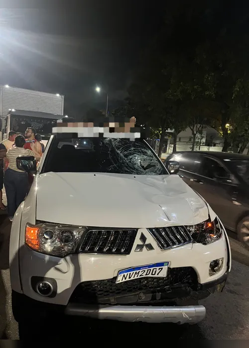 
				Ciclista morre após ser arremessado sobre carro na Durval de Góes Monteiro
			
			