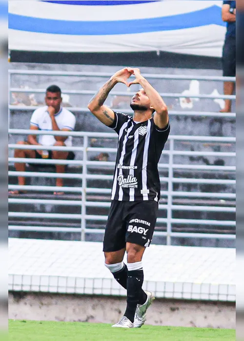 
				Com gol suado de Robinho, no Rei Pelé, CSA empata com o Figueirense pela Série C: 1x1

			