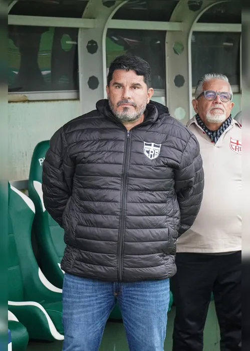 
				Barroca admite falhas do CRB na derrota para a Chapecoense: 'Foi o pior primeiro tempo'
			
			
