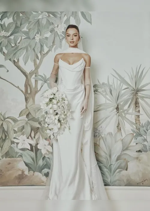 
			
				Giovanna Lancellotti mostra vestido do casamento com Gabriel David
			
			
