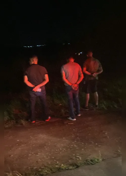
				Grupo preso por furtos em lojas de shopping já teria agido no mesmo local
			
			