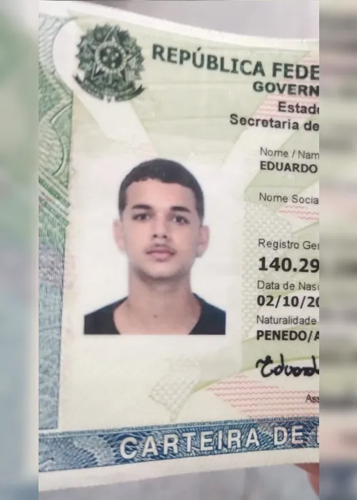
			
				Jovem morre após colisão com cavalo montado por duas pessoas em AL
			
			
