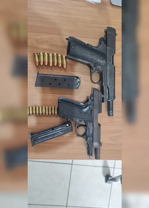 
				Líder da facção: suspeito de comandar tráfico em cidade de AL é preso com documentos falsos

			