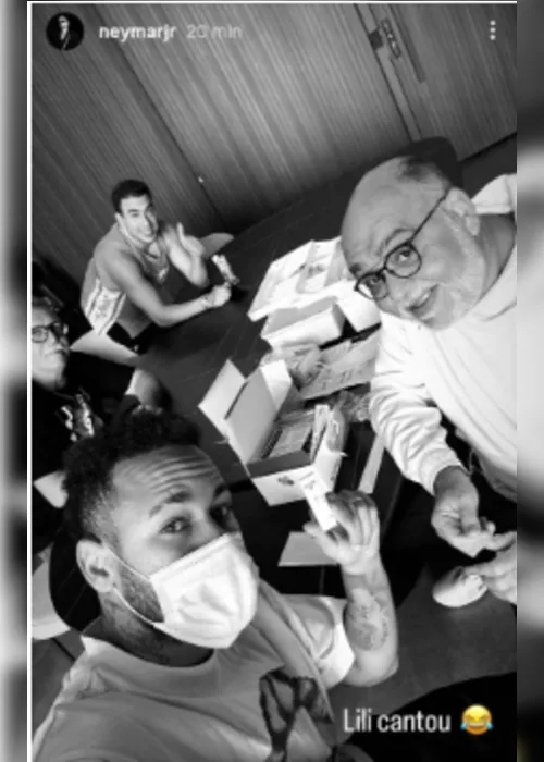 
			
				“Lili cantou”, brinca Neymar após testar negativo para Covid-19
			
			
