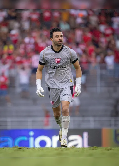 
				'Nos permitimos sonhar': Matheus Albino projeta grande atuação do CRB contra o Cruzeiro
			
			