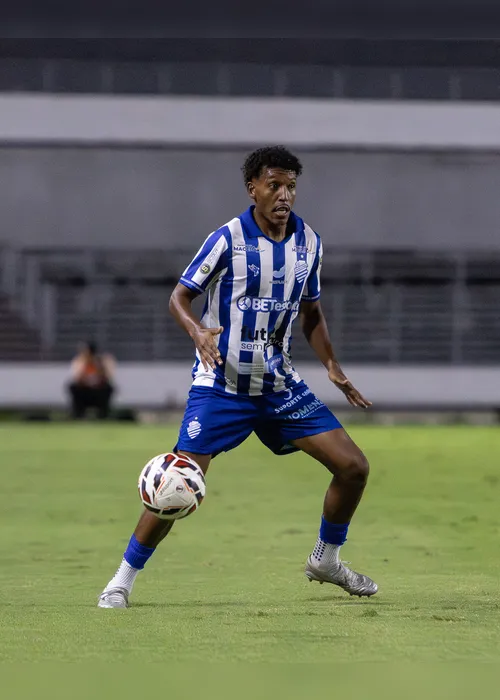 
			
				Ramon fala sobre momento no CSA, briga por posição e objetivos da equipe
			
			
