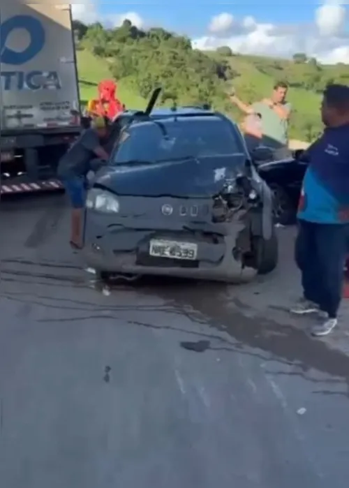 
			
				Saiba o que causou engavetamento entre carros e caminhões em Junqueiro
			
			
