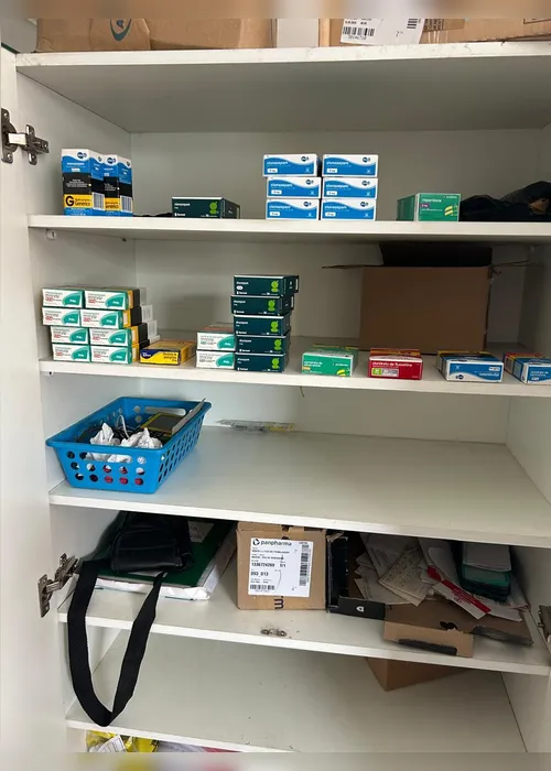 
				Sem receita: farmácia é interditada por venda irregular de medicamentos
			
			