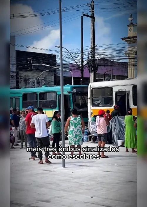 
				Vereador diz que ônibus escolares foram usados para transportar integrantes do MST para o centro de Maceió
			
			
