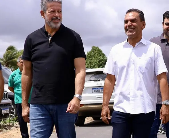 Arthur Lira destina R$ 1,48 mi e garante reconstrução de ponte destruída por chuvas