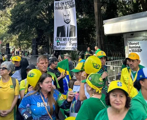 Bolsonaristas promovem ato na Paulista para pressionar STF